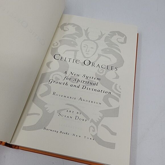 The Celtic Book Lot of 2 Book of the Dead: A Guide for Your Voyage + Oracles - Picture 12 of 13